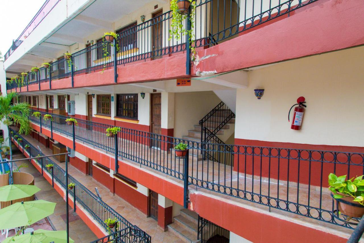 Hotel Hacienda Maria Eugenia Acapulco Esterno foto
