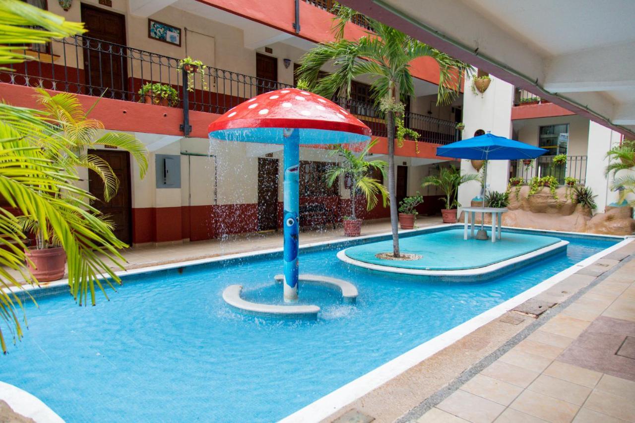 Hotel Hacienda Maria Eugenia Acapulco Esterno foto